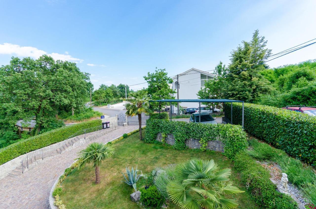 Apartments Marijana Ичичи Экстерьер фото