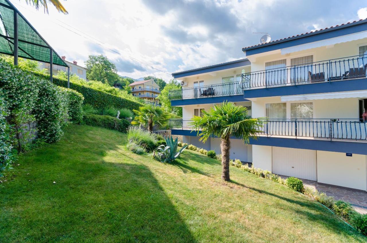 Apartments Marijana Ичичи Экстерьер фото