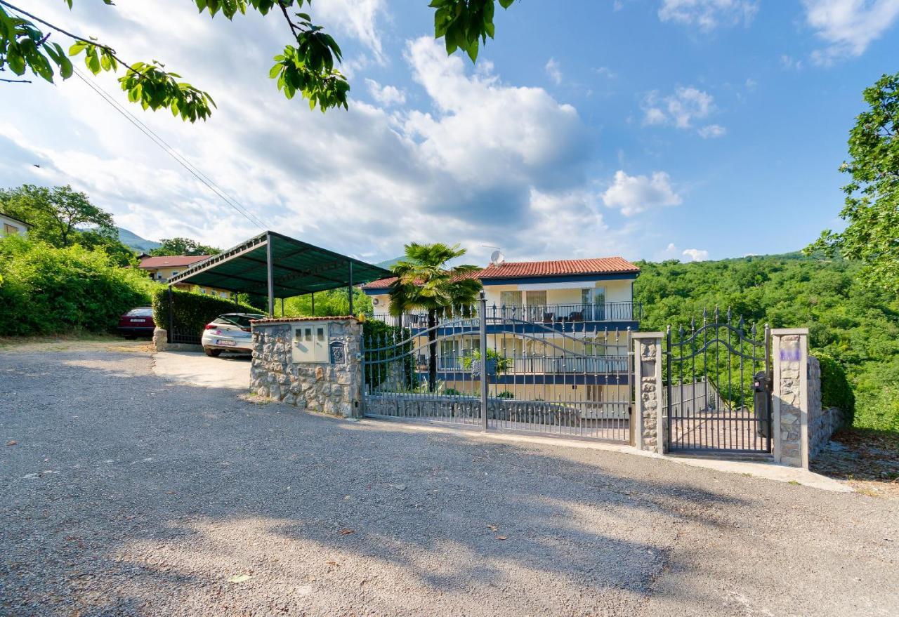 Apartments Marijana Ичичи Экстерьер фото