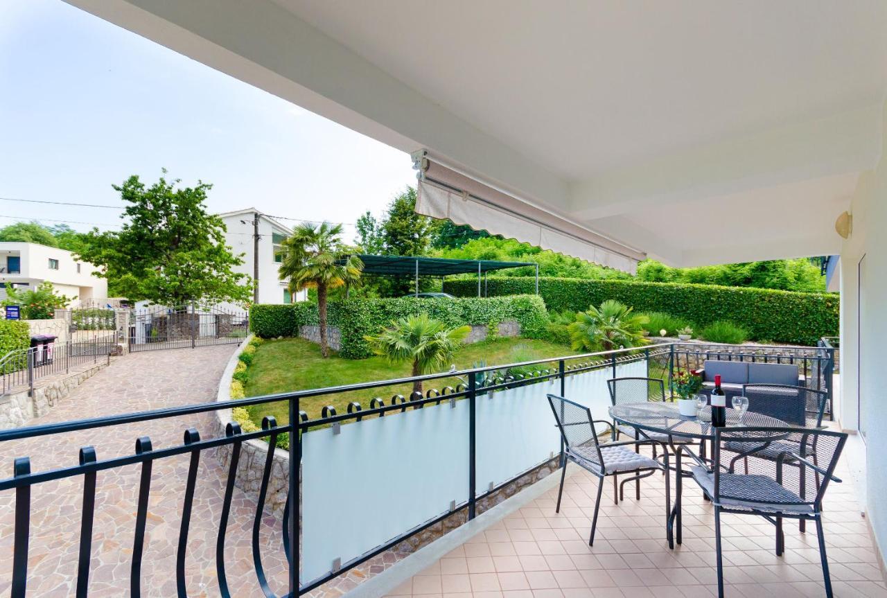Apartments Marijana Ичичи Экстерьер фото