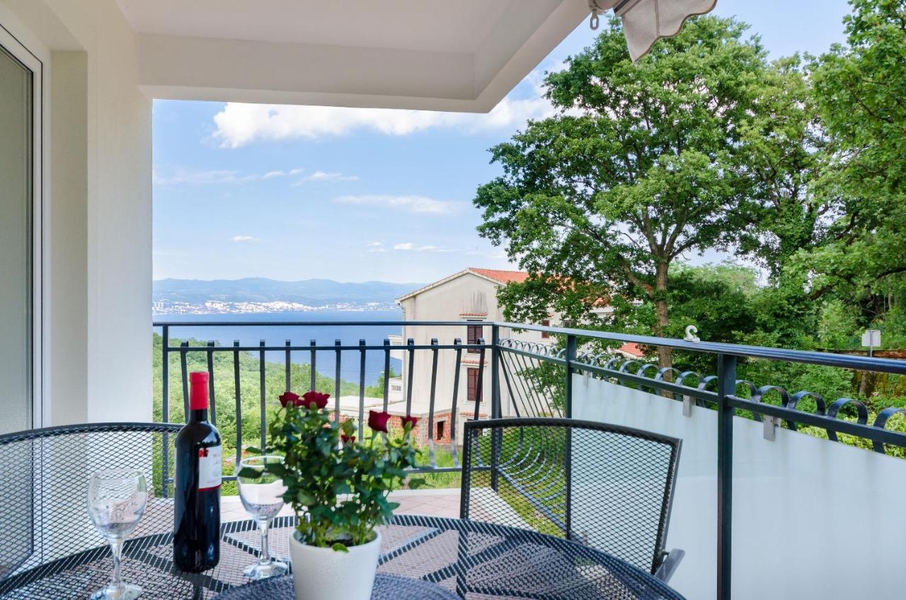 Apartments Marijana Ичичи Экстерьер фото