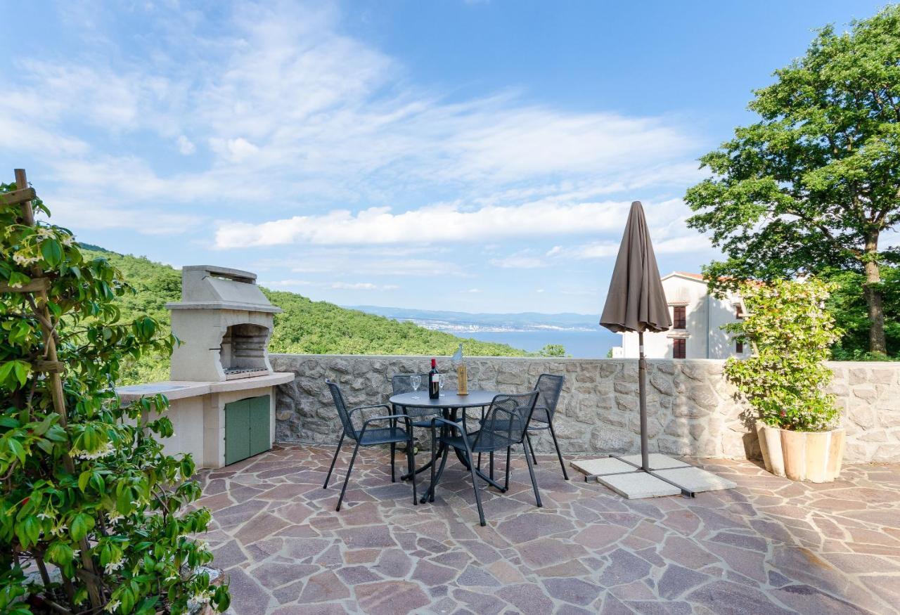 Apartments Marijana Ичичи Экстерьер фото