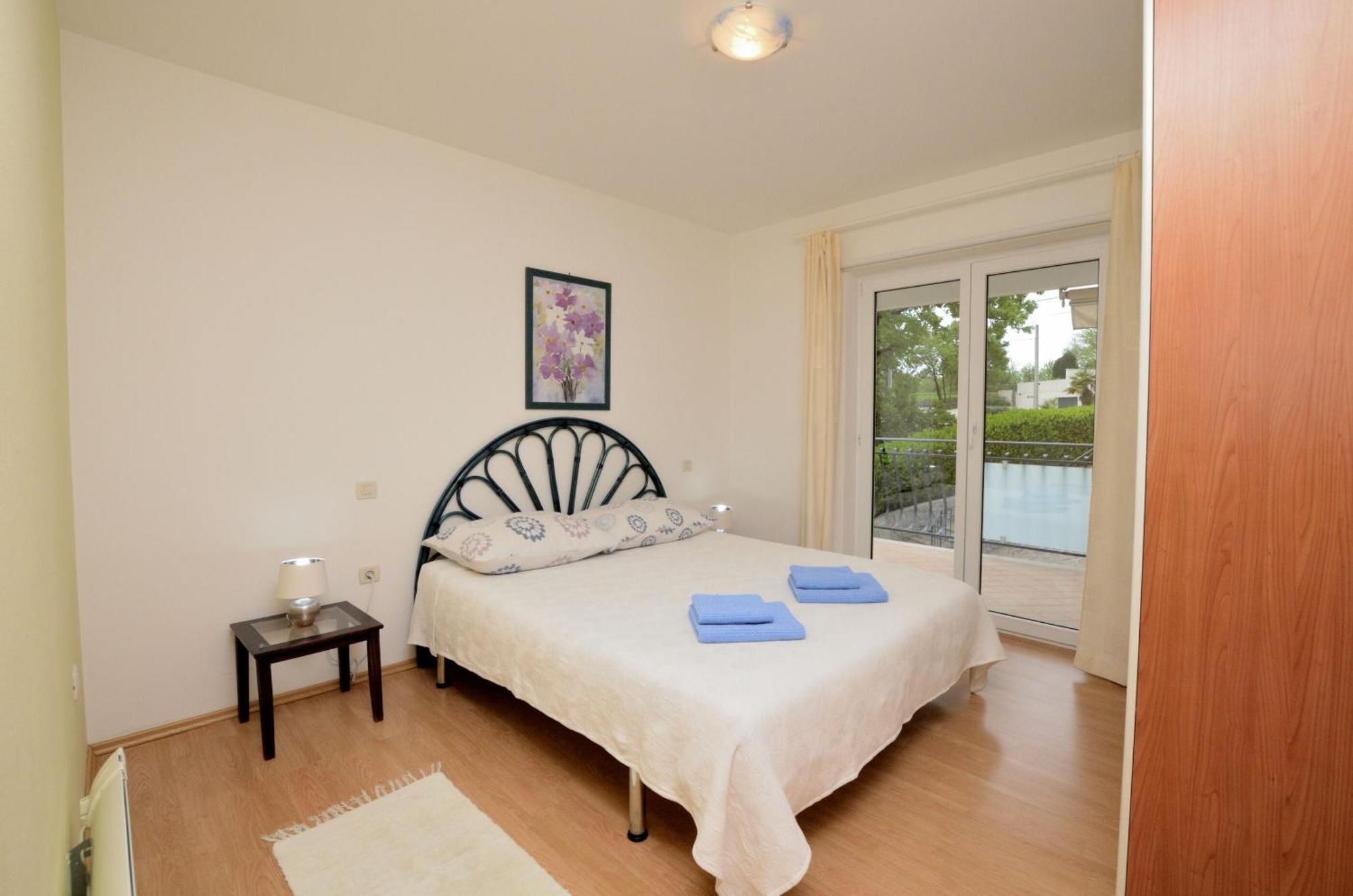 Apartments Marijana Ичичи Экстерьер фото
